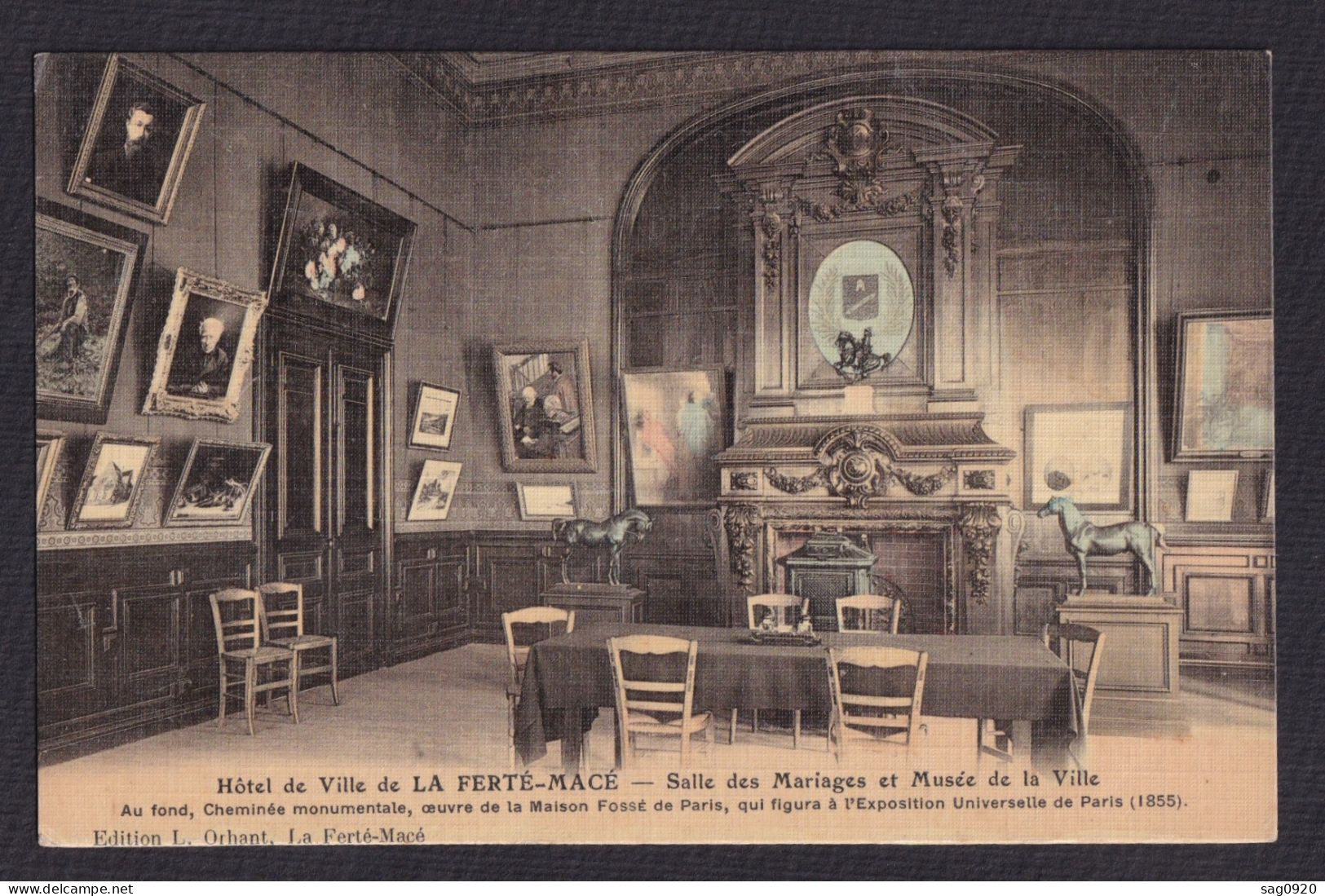 Hôtel de Ville de La Ferté Macé-Salle des Mariages et Musée de la ville