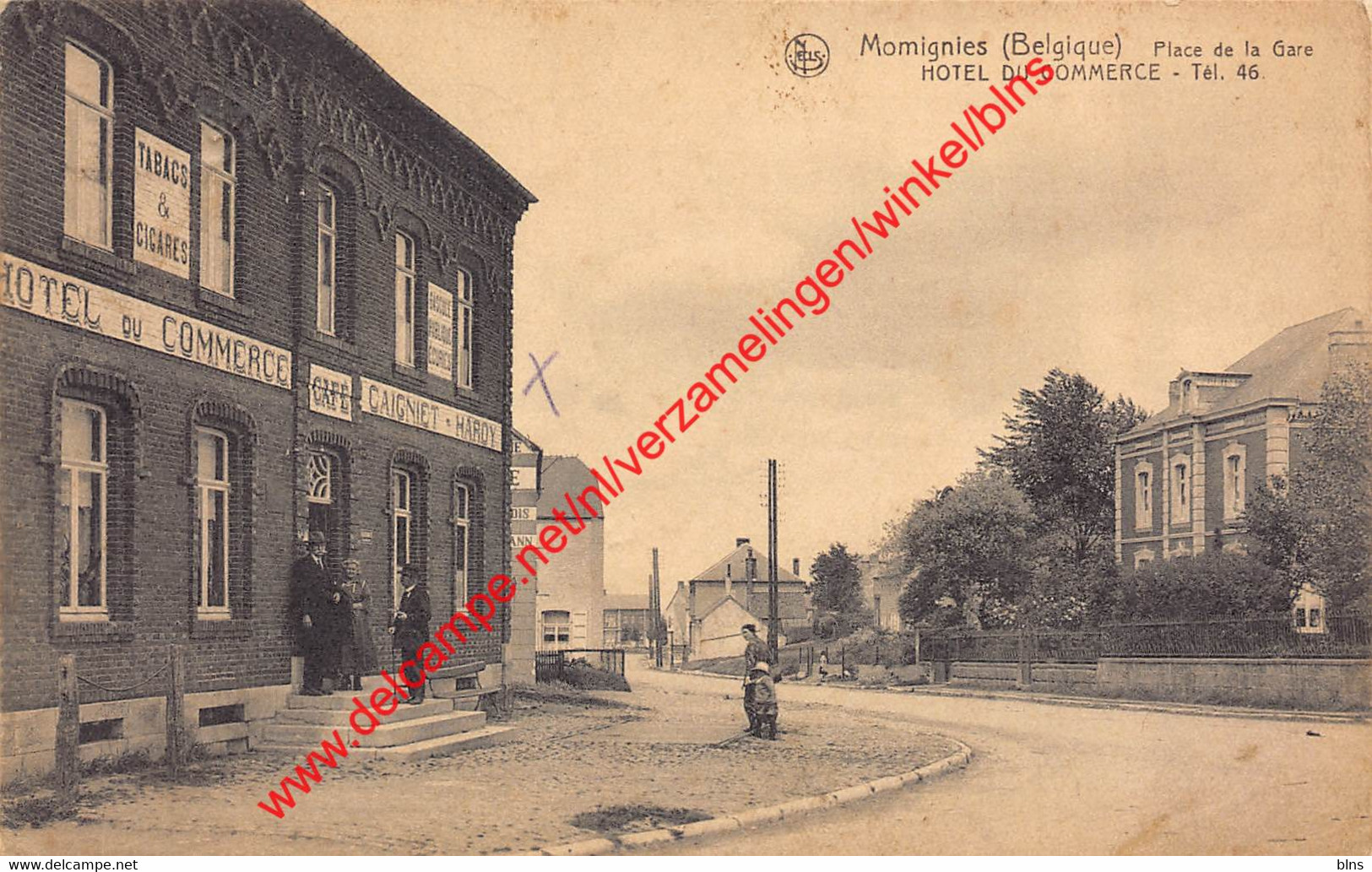 Hotel du Commerce - Place de la Gare - Momignies