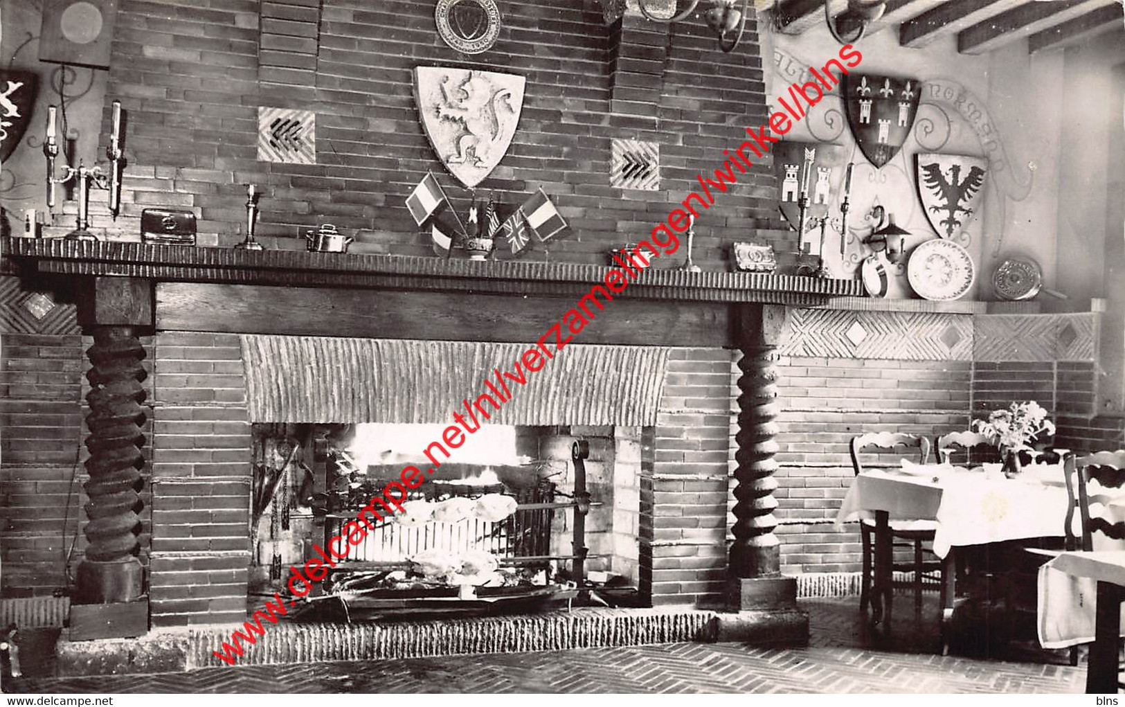 Hôtel du Lion d'Or - Rôtisserie au feu de bois - Neufchâtel en Bray - (76) Seine Maritime