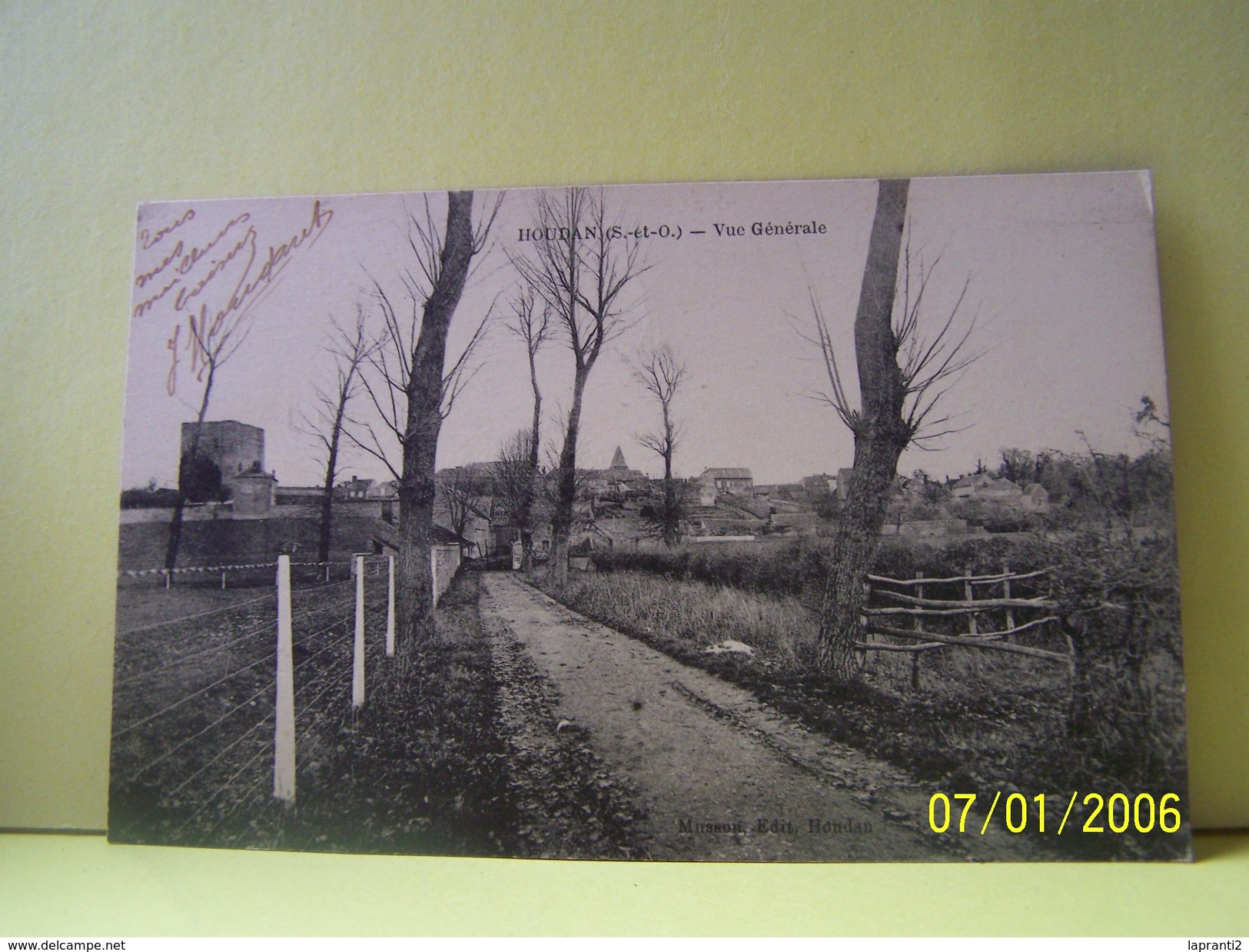 HOUDAN (YVELINES) VUE GENERALE