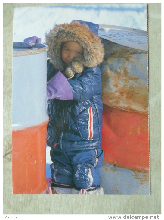 Hudson Bay -Nonavut -Caribou Eskimo-  Mission - Missio - Child  -  photo  K.H.Melters      -D125076