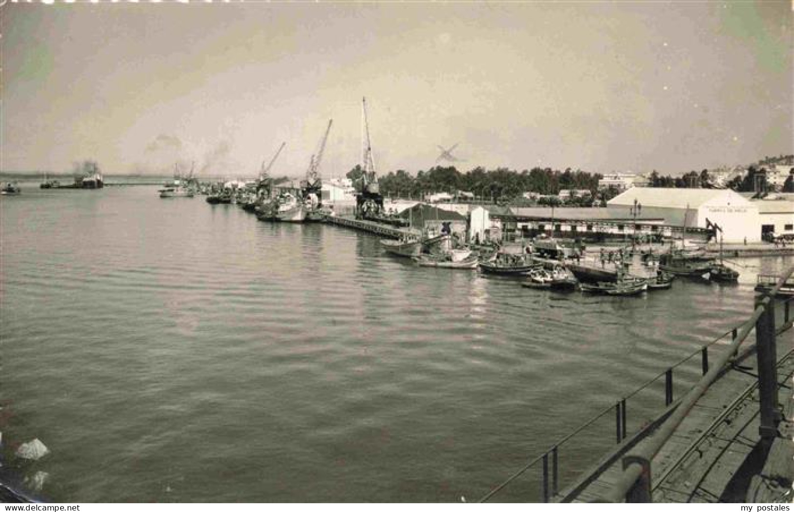 Huelva ES Muelle de atraque