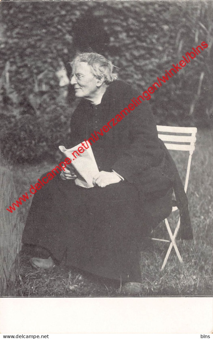 Hugo Verriest in zijn thuin