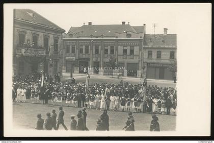 SÁRVÁR 1920-30. Ünnepség, fotós képeslap