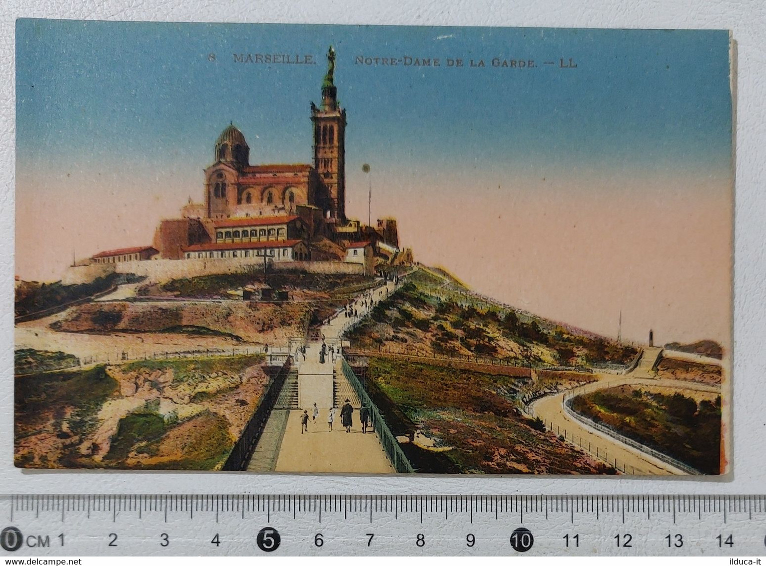 I122180 Cartolina Francia - Marseille - Notre-Dame de la Garde