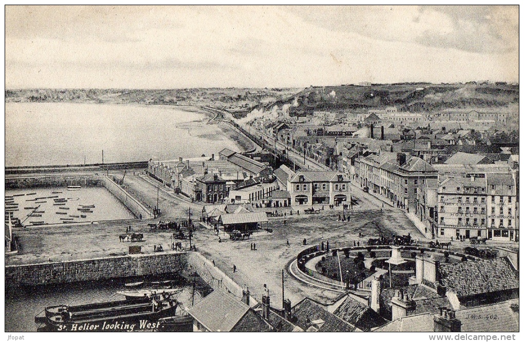 ILES DE LA MANCHE - JERSEY St Helier looking West