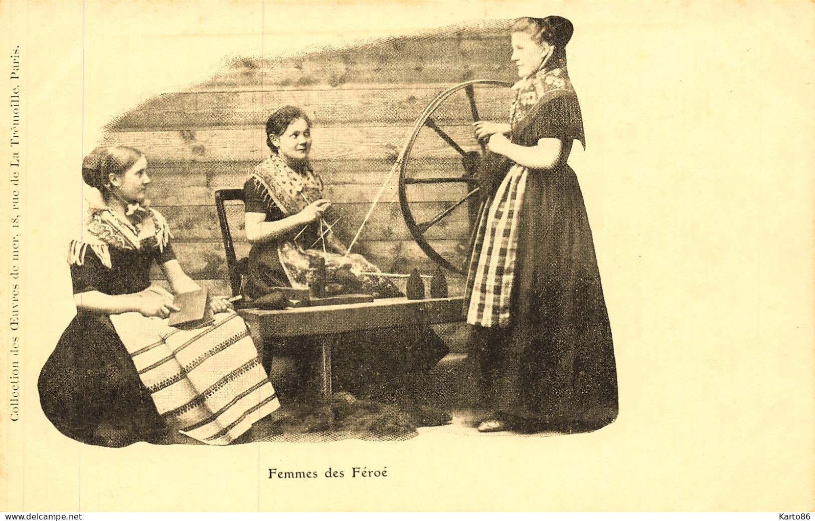 iles féroé * CPA * femmes des Féroé * fileuse métier