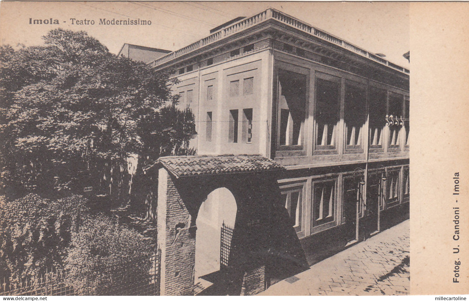 * IMOLA -  Teatro Modernissimo