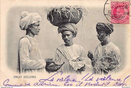 India - Fruit sellers