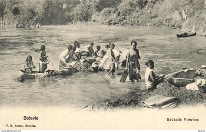 PC CPA BATAVIA - JAKARTA, BADENDE VROUWEN, INDONESIA, VINTAGE POSTCARD (b6049)