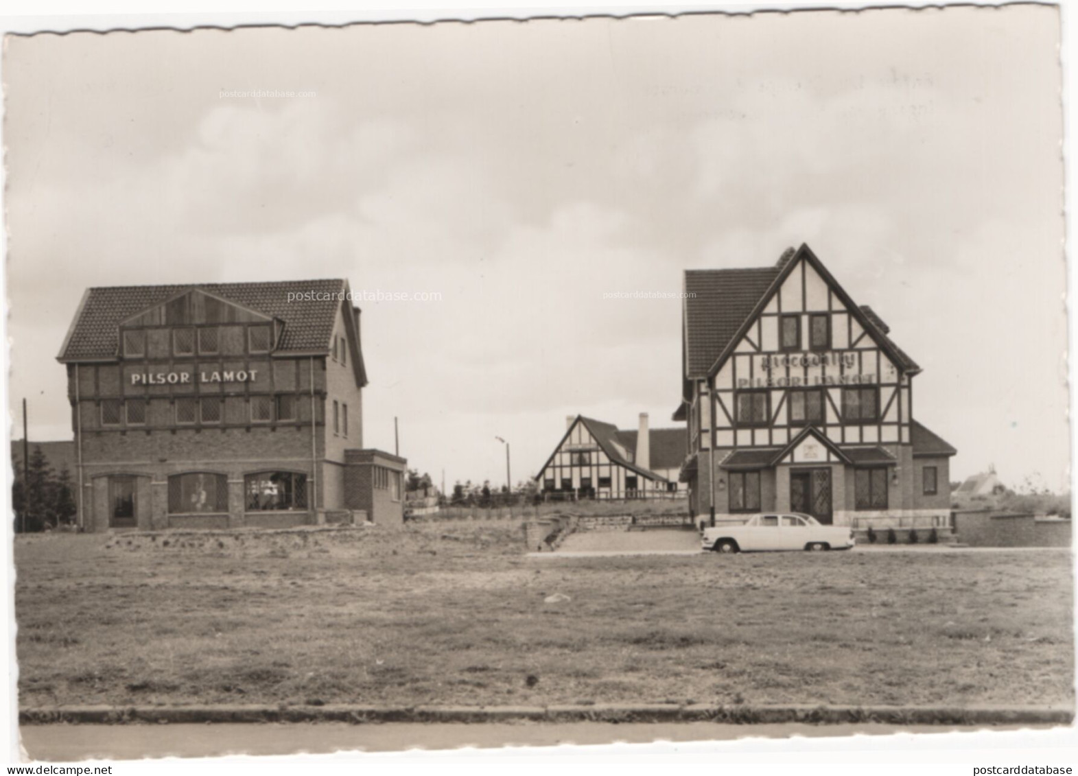 Ingang van het koersterrein - Uitg. Libraire de Wezembeek-Oppem - & lamot