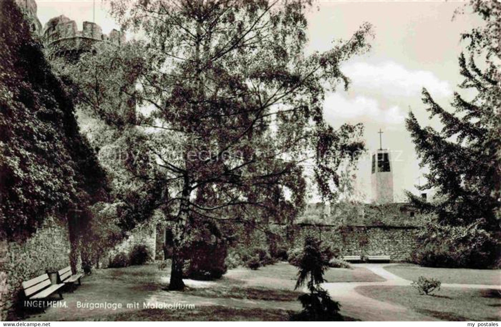 Ingelheim Rhein Burganlage mit Malakoffturm