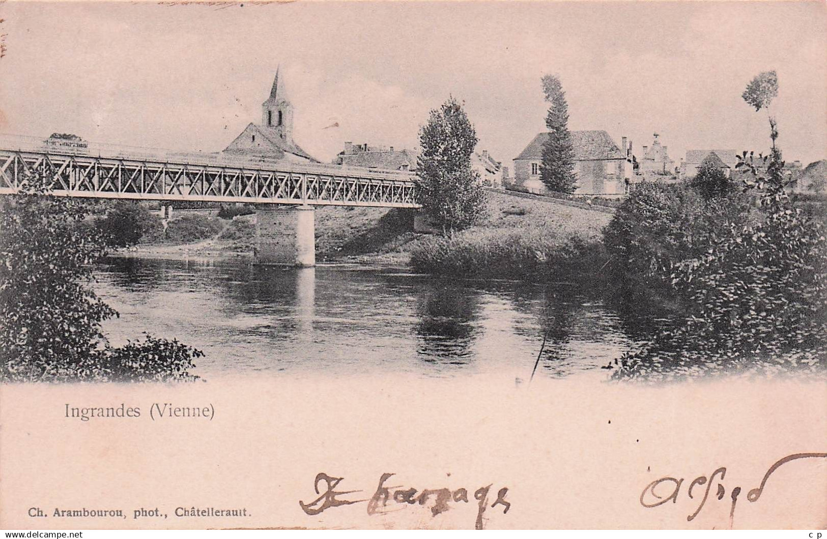 Ingrandes -   - CPA °J