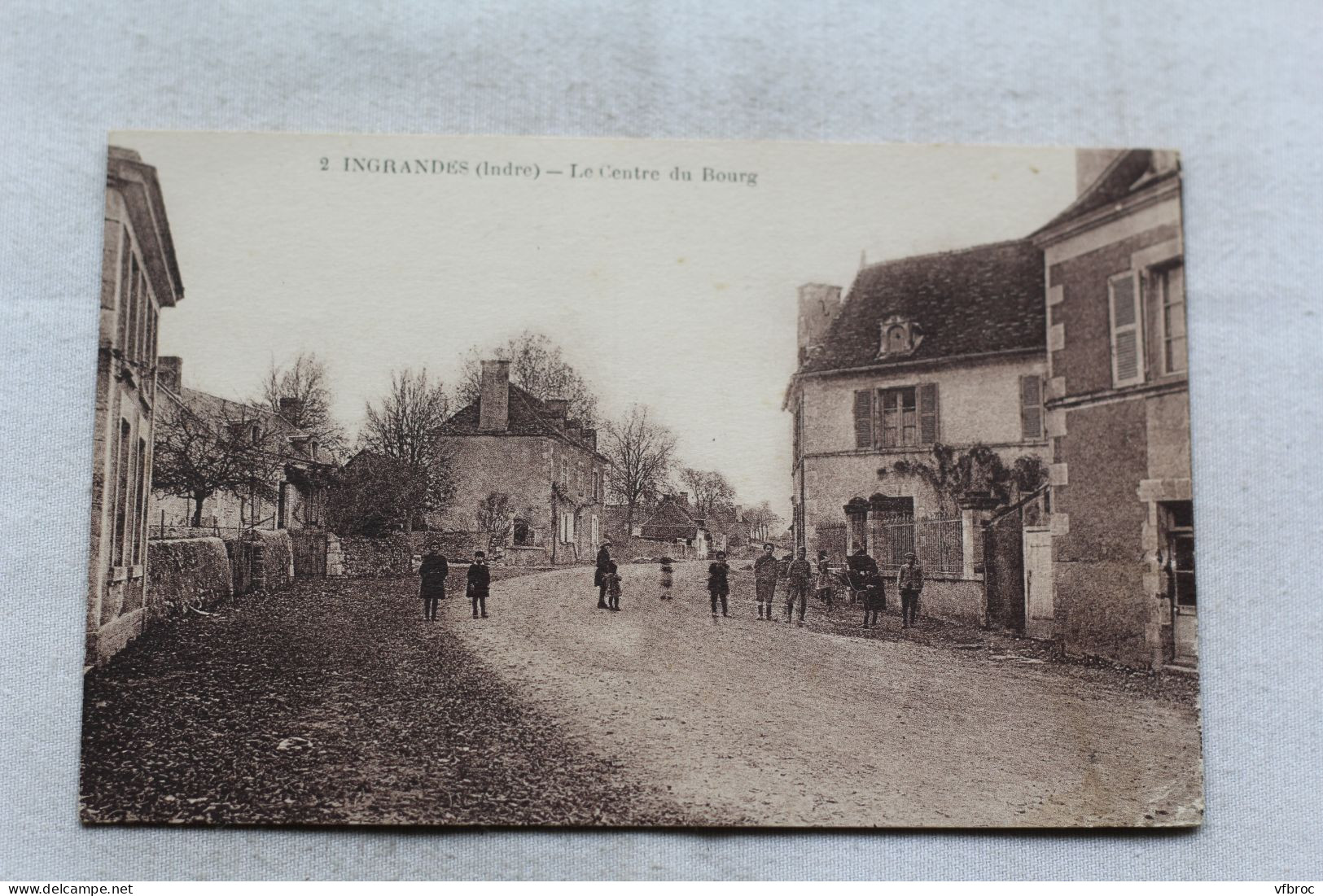 Ingrandes, le centre du bourg, Indre 36