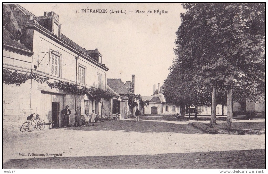 Ingrandes - Place de l'Eglise