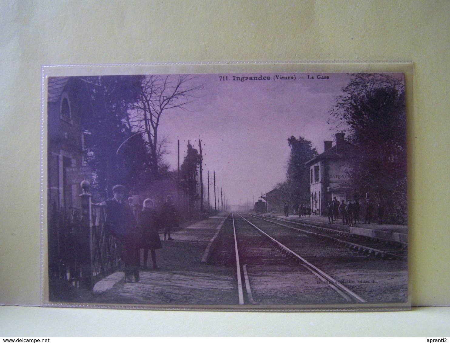 INGRANDES (VIENNE) LA GARE.