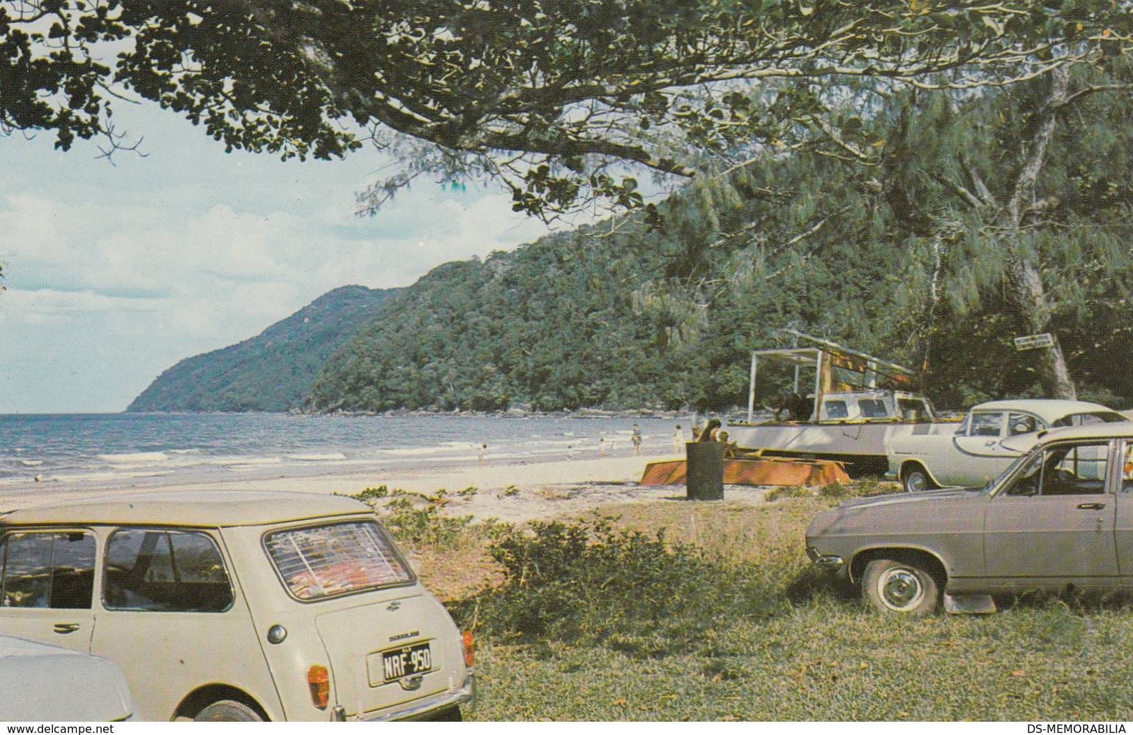 Innisfail - Etty Bay Seaside Resort , Mini Morris