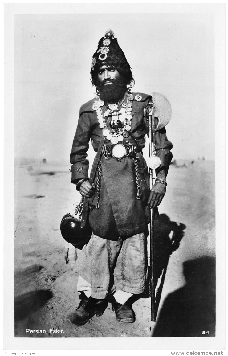 IRAN / Persian Fakir - beau cliché