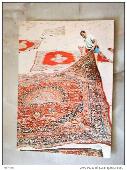 Iran  -Carpet  manufacture  -    D79038