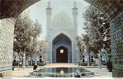 Iran - ISFAHAN - Chahar Bagh - Publ. Lusterchrome 23