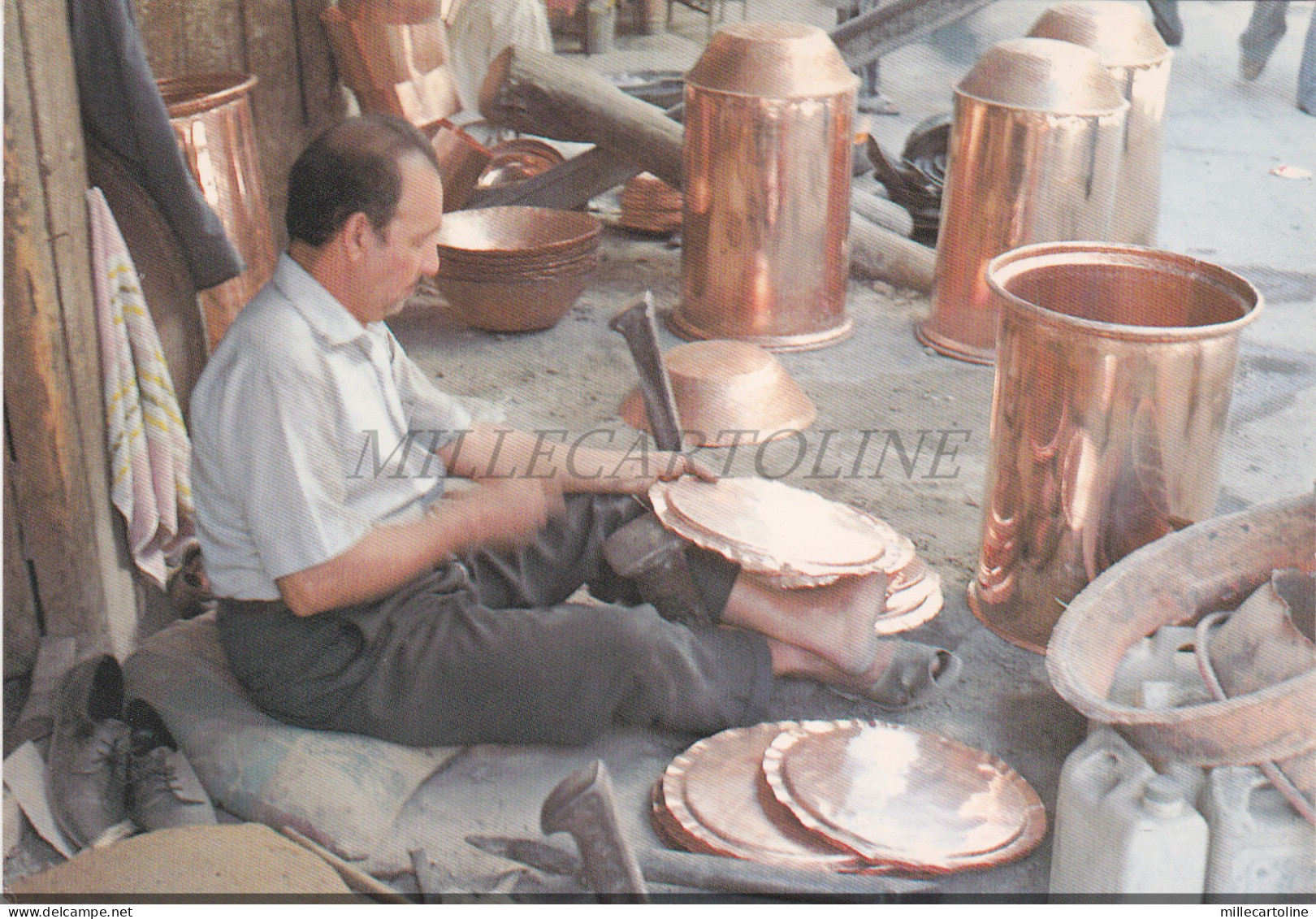 IRAQ - Coppersmith Market, Baghdad, Postcard