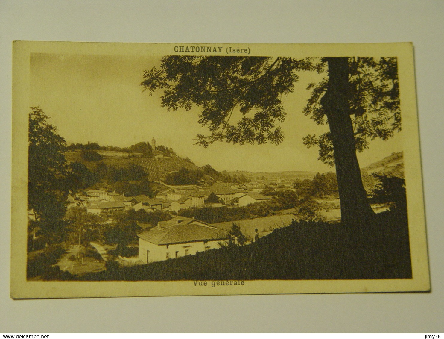 ISERE-CHATONNAY-VUE GENERALE