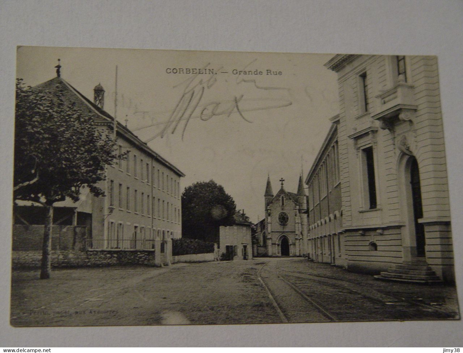 ISERE-CORBELIN-GRANDE RUE