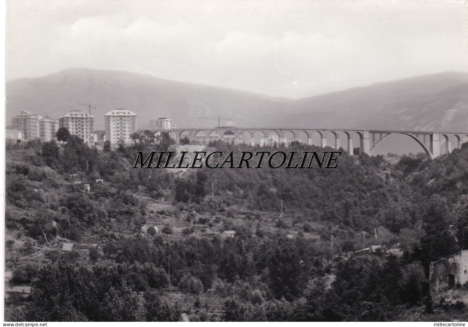 ISERNIA:  Ponte S. Spirito e scorcio panoramico