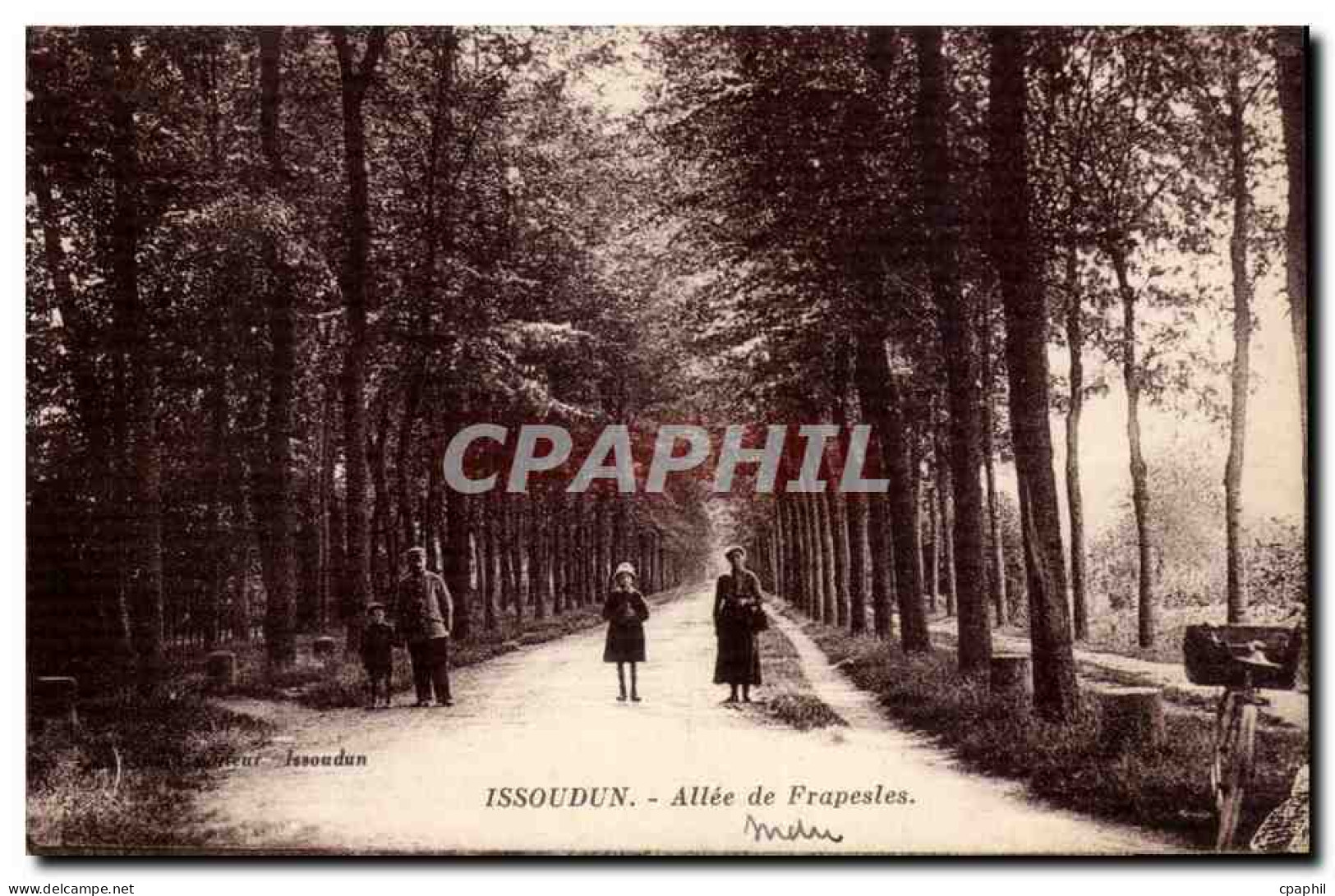 Issoudun - Allee de Frapesles CPA