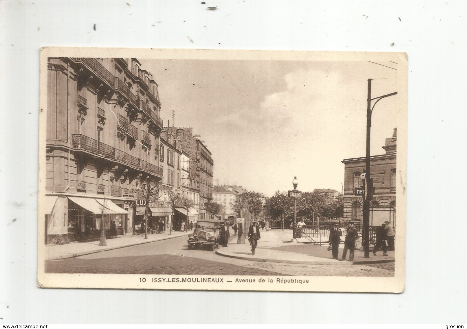 ISSY LES MOULINEAUX 10 AVENUE DE LA REPUBLIQUE (AUTOS COMMERCES ET PETITE ANIMATION)