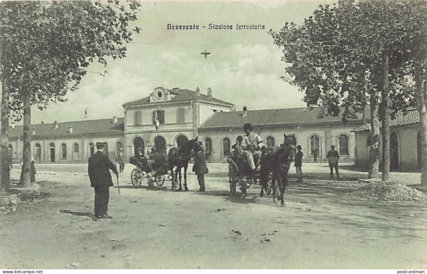 Italia - BENEVENTO - Stazione ferroviaria