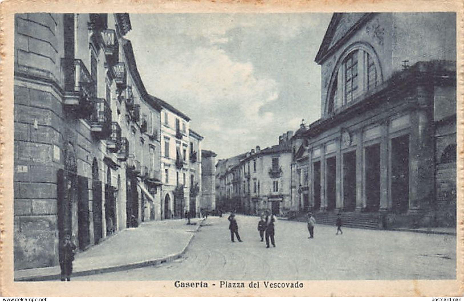 Italia - CASERTA - Piazza del Vescovado