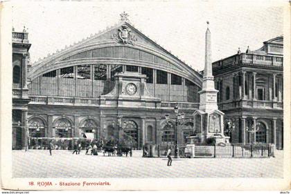 CPA ROMA Stazione Ferroviaria ITALY (552104)