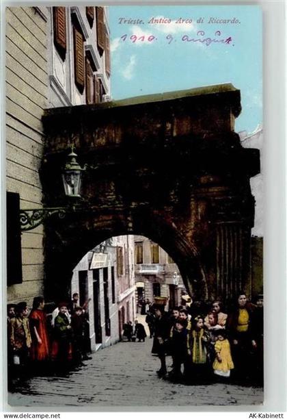 34100 Trieste / Triest / Trst - 52016441
