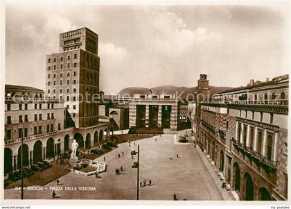 Brescia Piazza delle Vittoria