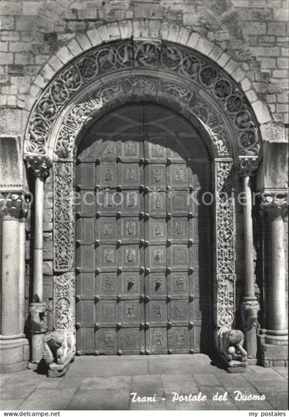 Trani Portale del Duomo