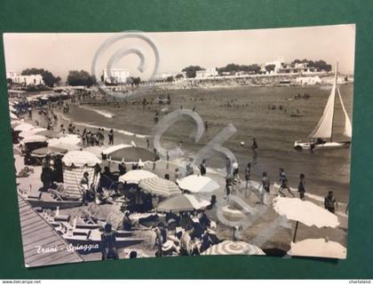 Cartolina Trani - Spiaggia - 1959