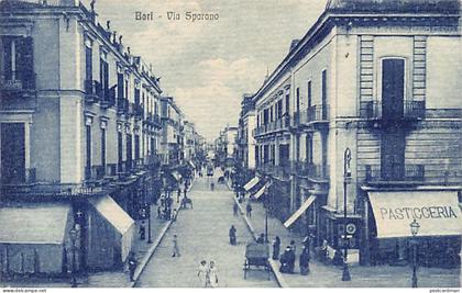 Italia - BARI - Via Sparano - Pasticceria