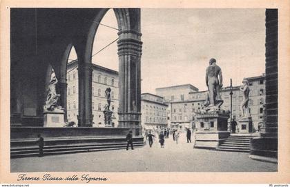 Italy Firenze Florence Piazza della Signoria vintage postcard B791