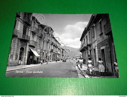Cartolina Isernia - Corso Garibaldi 1960 ca