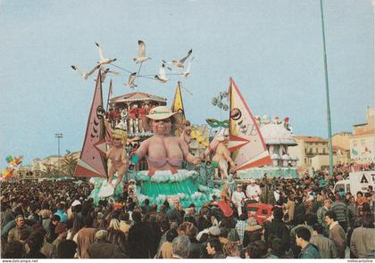 VIAREGGIO - Carnevale - Bellezze al Bagno