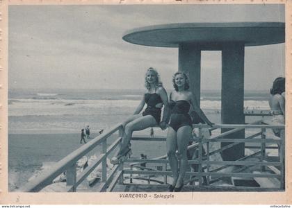 * VIAREGGIO - Spiaggia - Donne in costume da bagno