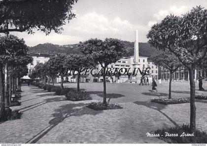 MASSA:  Piazza Aranci