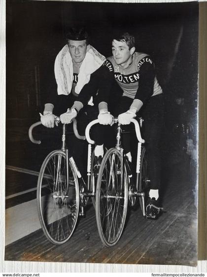 FO4603,foto originale,personaggi famosi,ciclisti motta e dancelli,sei giorni