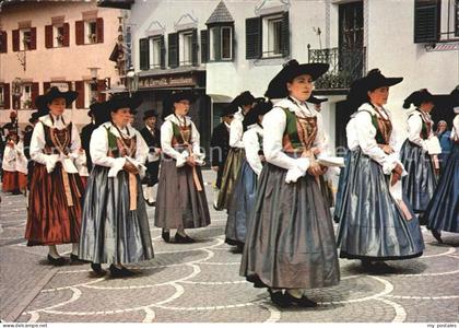 Groeden Tirol Trachten