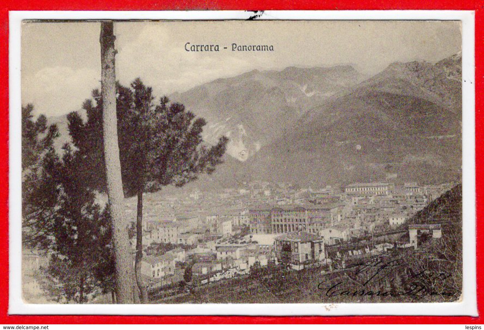 ITALIE -- CARRARA