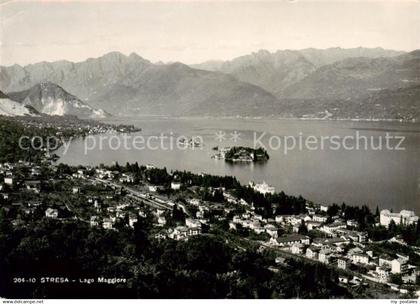 Stresa Borromeo Lago Maggiore IT Lago Maggiore Panorama