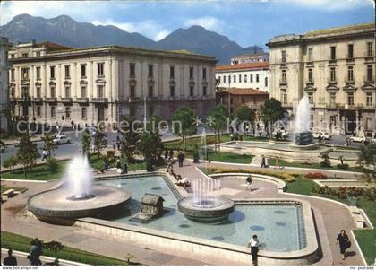 Avellino Piazza Liberia Freiheitsplatz Wasserspiele