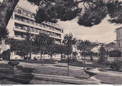 CAMPOBASSO: Piazza Vittoria   1957