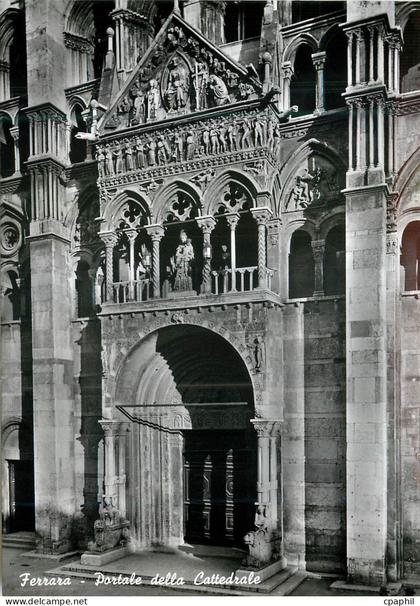 CPM Ferrara Portale della Cathdrale